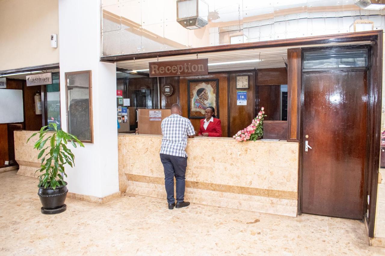 Ambassadeur Hotel Nairobi Exterior foto